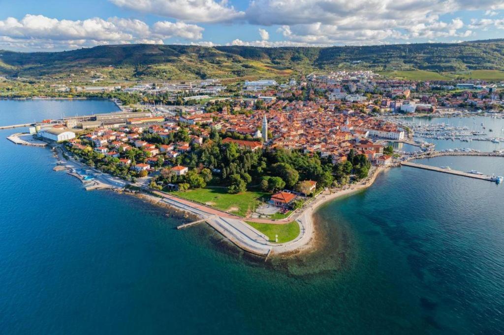 Apartmaji Stamcar Izola Exteriér fotografie